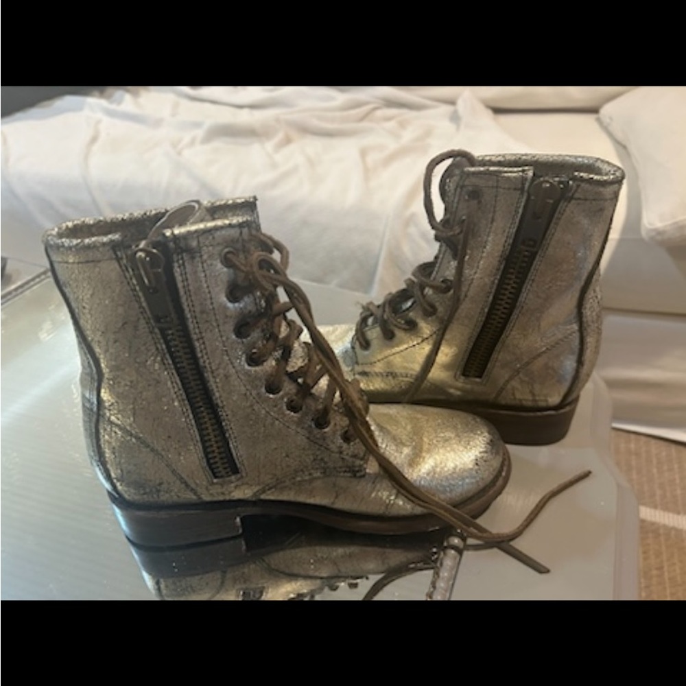 Freebird Manchester boots